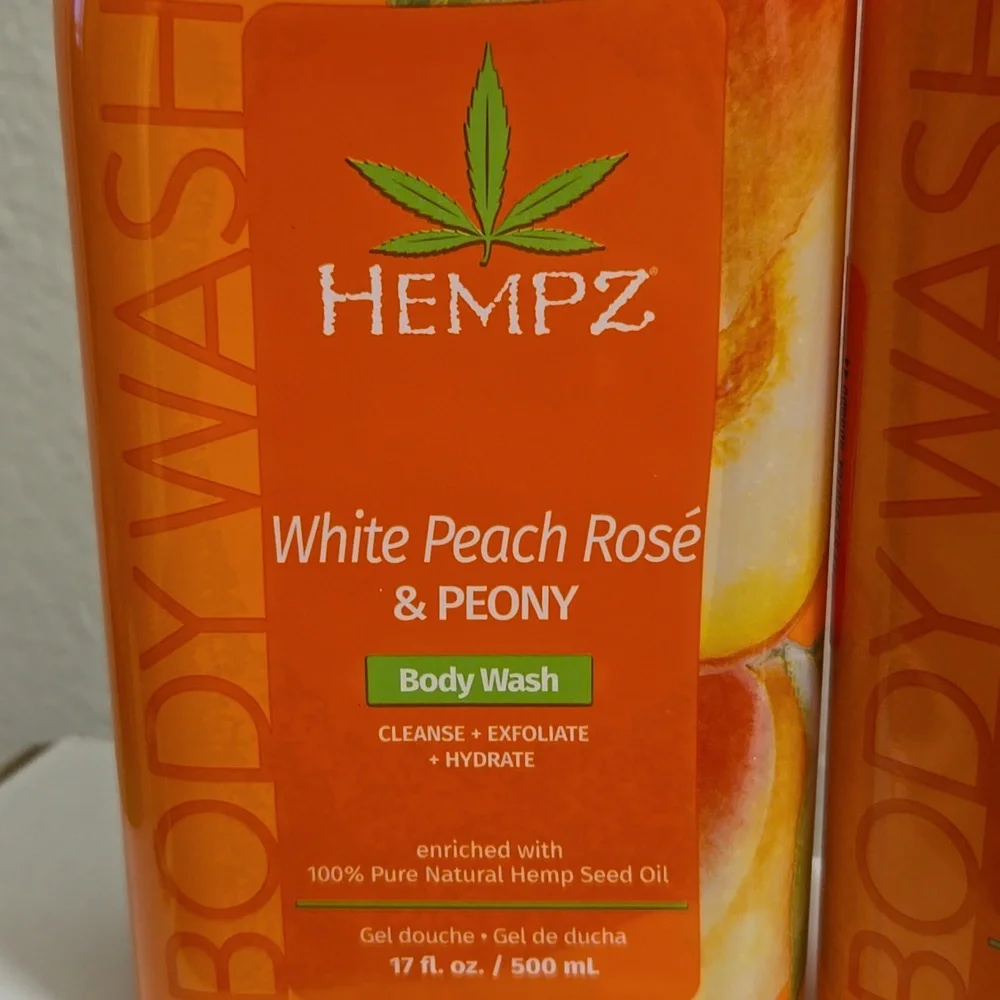 New And Sealed Hempz White Peach Rose And Peony Body Wash 2 17oz Bottles - Picture 2 of 5